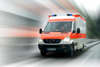 Krankenwagen ist unterwegs © Thaut Images / stock.adobe.com