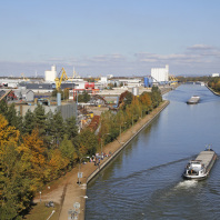 Blick aus dem Steurraum der Schleuse Eibach